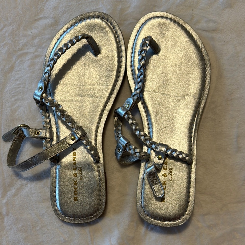 Rock & Candy by Zigi NWOT Silver Sandals